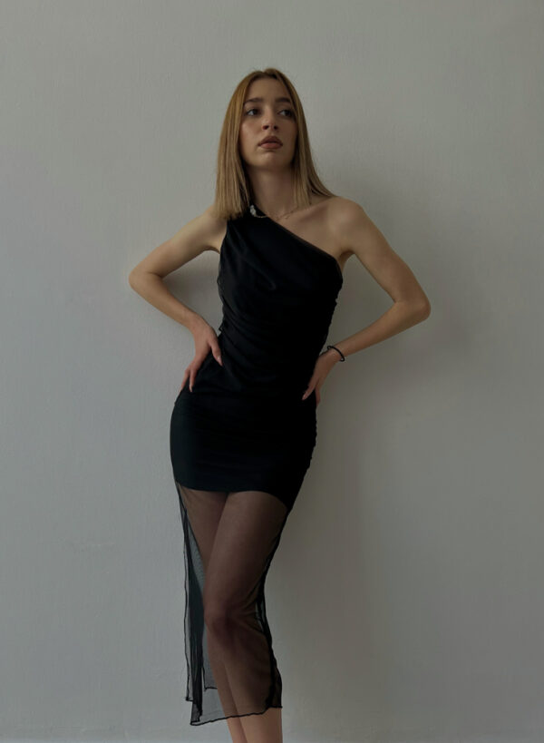 ASYMMETRIC BLACK DRESS